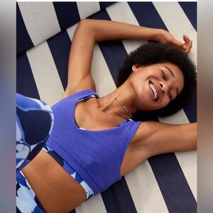 Aerir offline blue recharge summer lights terry sports bra size Medium brand new